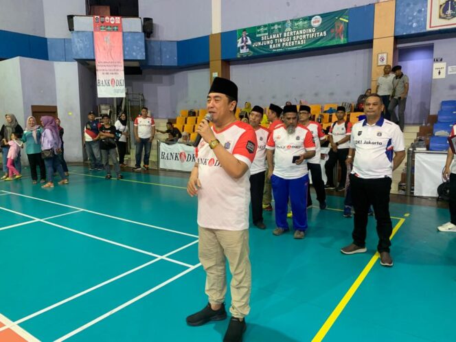 
					PWNU,RMI NU DKI Jakarta Dan PBVSI Jakarta Pusat Sukses Gelar Kejuaraan Bola Voli Pondok Pesantren Klub Bola Voli Putri U-16 Didukung Bank DKI