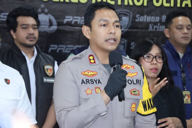 
					Polres Jakbar Intensifkan Patroli Siber untuk Cegah Tawuran Remaja