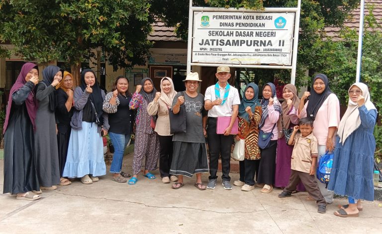 Sampul berita: SDN Jatisampurna II Tanamkan “Moralitas Sebelum Ilmu” di Tengah Keterbatasan Sarana