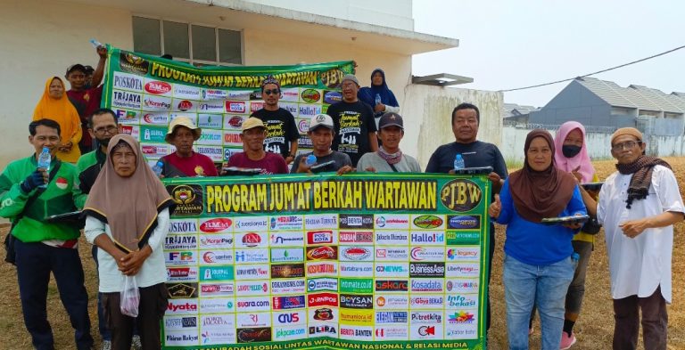 Sampul berita: Dari Cileungsi hingga Jonggol, Jumat Berkah Wartawan Pekan ke-93 Lebih Banyak Temui Kalangan Ibu-ibu