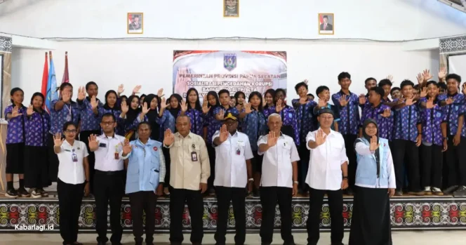 
					Sekda Papua Selatan Tanamkan Nilai Antikorupsi di SMA Negeri 1 Kurik
