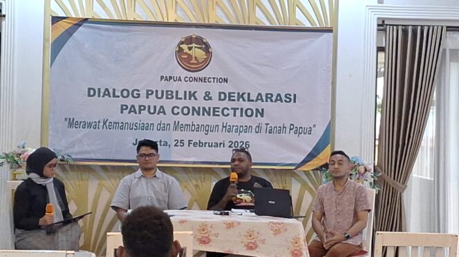 
					Charles Kossay Nilai Prabowo Tepat Pilih Suyudi Jadi Kapolri, Berharap Konflik Papua Ikut Dituntaskan